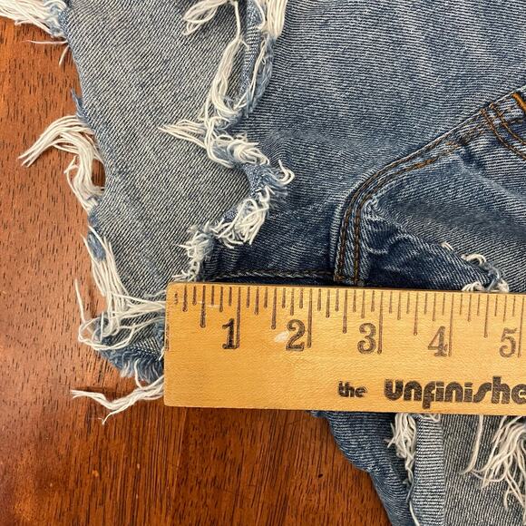 Abercrombie & Fitch Ultra High Rise Denim Jeans Cut Off Mom Shorts Women's 25 - Picture 9 of 10